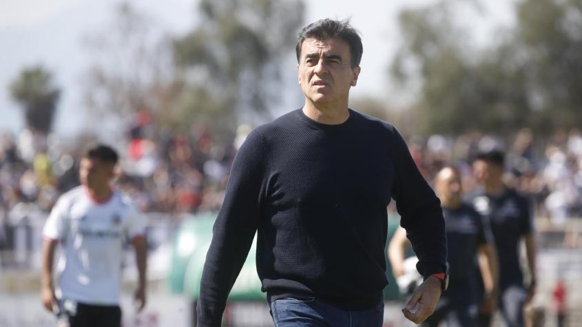 Gustavo Quinteros le da la prioridad a Colo Colo y desconoce una opción en la Roja