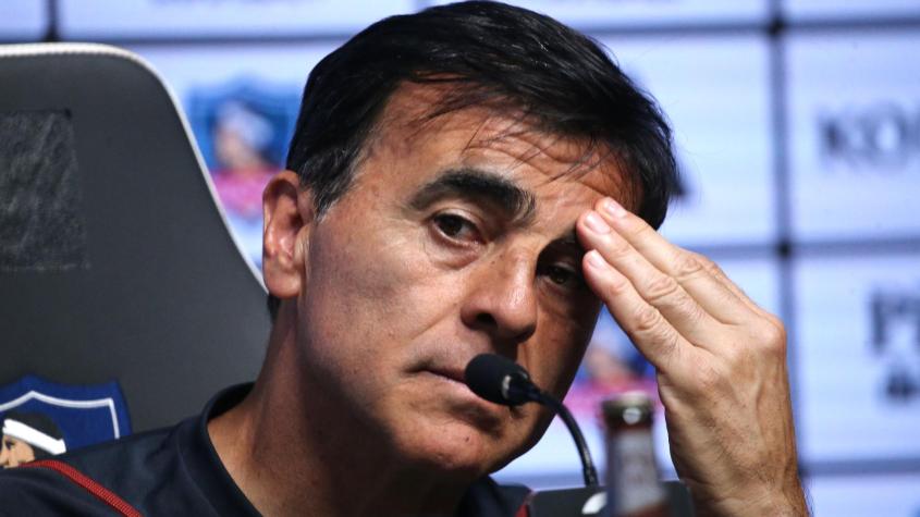 Aseguran que Colo Colo traería un entrenador de inferior nivel a Gustavo Quinteros para 2024