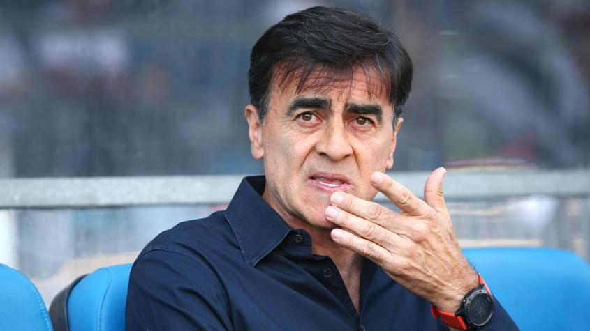 Revelan la reacción de Gustavo Quinteros cuando le dijeron que no seguiría en Colo Colo