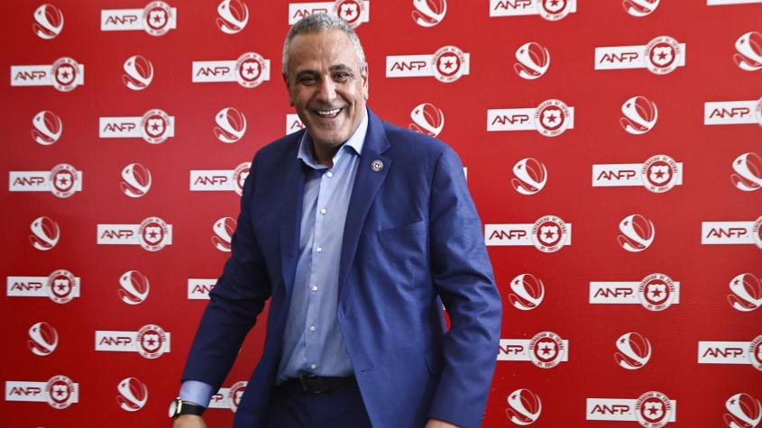 Sin técnico, pero con partido debut: la Roja planea amistoso de lujo con potencia mundial