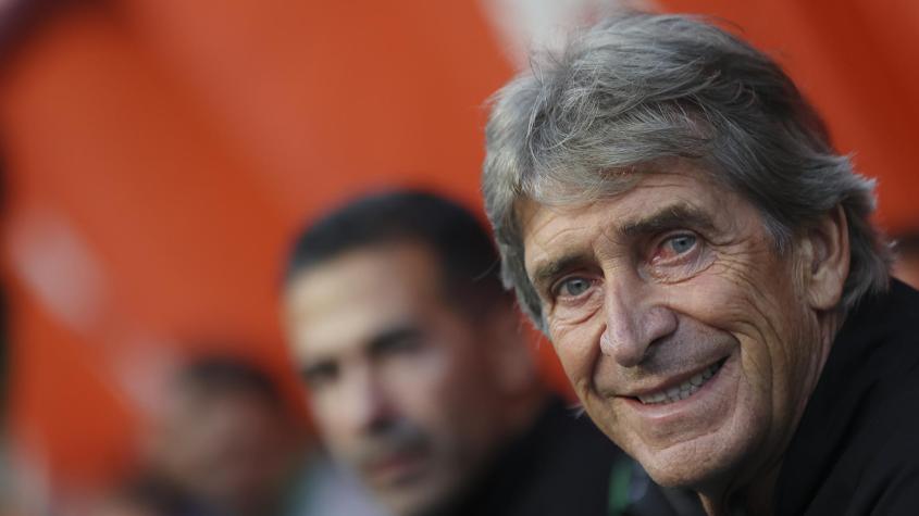 Manuel Pellegrini le abre las puertas a la Roja: "Con 73 años, ¿por qué no voy a entrenar a Chile?"