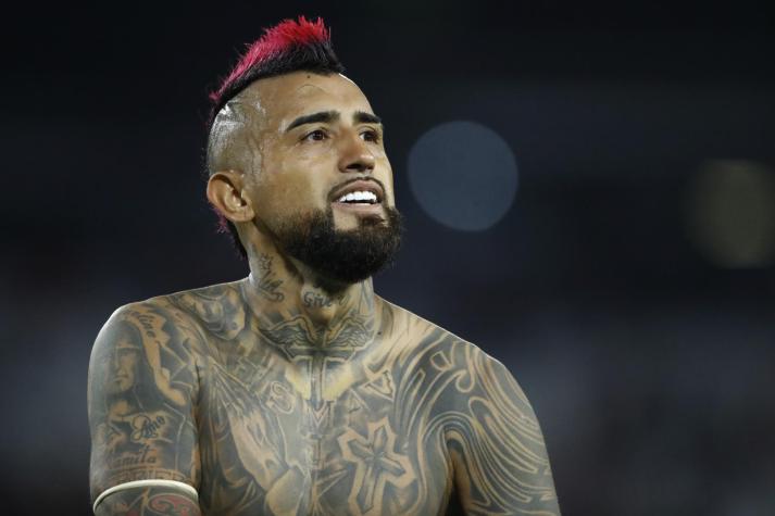 La fuerte disputa en el camarín de Colo Colo por la llegada de Arturo Vidal:" Un contrapeso"