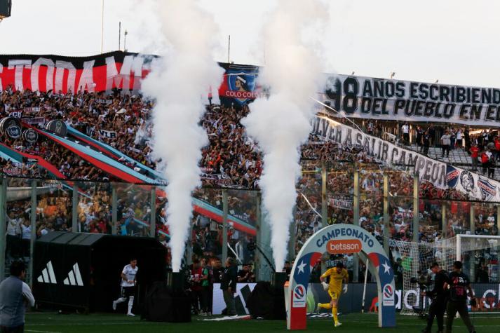 Colo Colo es el más popular: U de Chile bajó su cantidad de hinchas y la UC va en alza