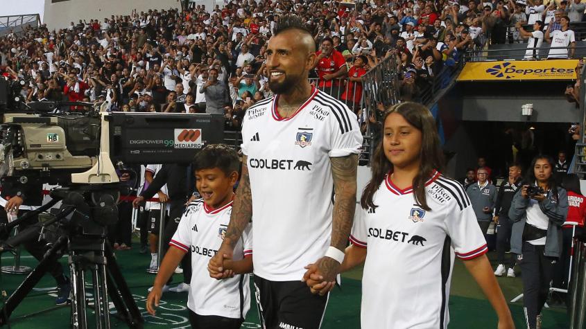 Atención albos: Colo Colo anuncia cambio de horario para la bienvenida de Arturo Vidal en el estadio Monumental
