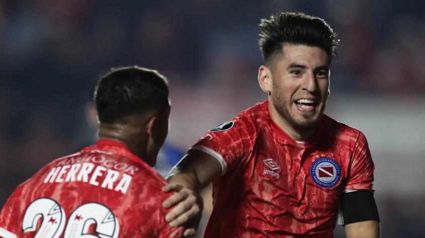Colo Colo busca a figura de Argentinos Juniors por pedido de Jorge Almirón