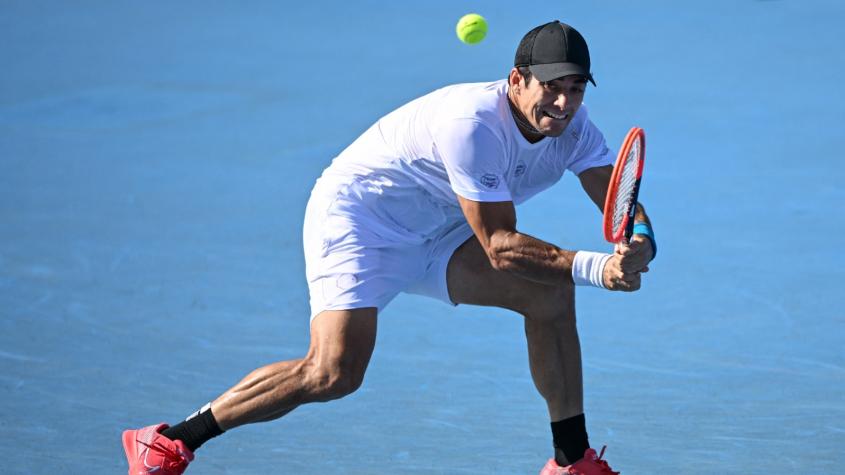 Cristian Garin fue eliminado del Australian Open - Crédito: AFP.