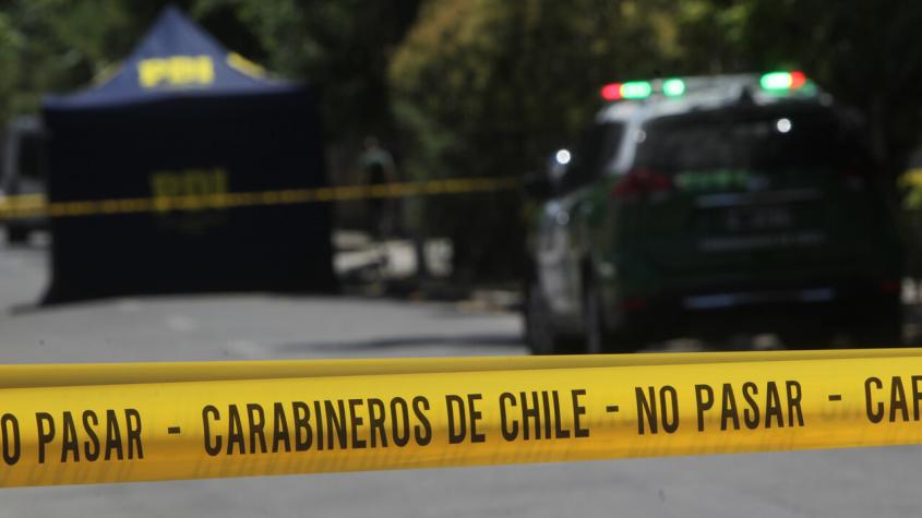 Hincha de Colo Colo fallece tras ser baleado por presuntos fanáticos de U de Chile en San Miguel
