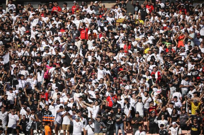 Las redes sociales de Colo Colo se llenaron de críticas - Crédito: Photosport.