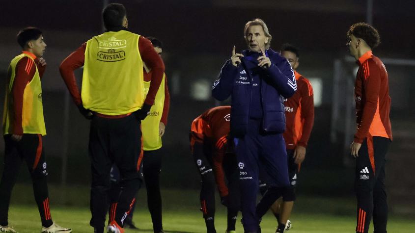 Inesperado dolor de cabeza del 'Tigre': La Roja sufre sensible baja para el debut de Ricardo Gareca 