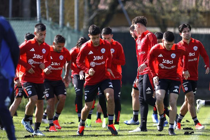 La Roja de Ricardo Gareca debutará 'a la antigua' y no tendrá tecnología