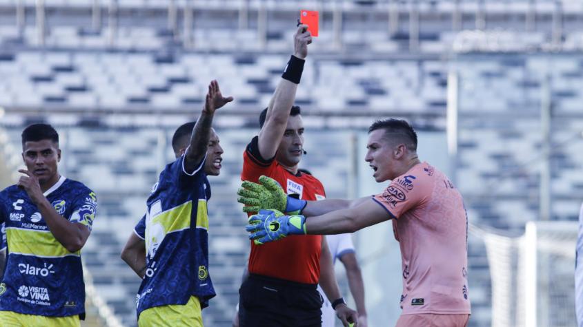 La ANFP le lleva la contra al VAR y levanta polémica tarjeta roja del partido de Colo Colo