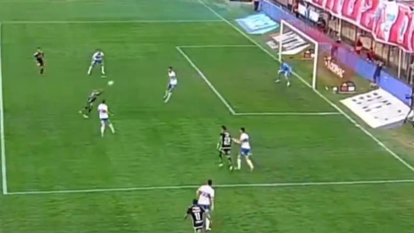 VIDEO| Así fue el polémico gol de Arturo Vidal con el que Colo Colo le gana a la UC