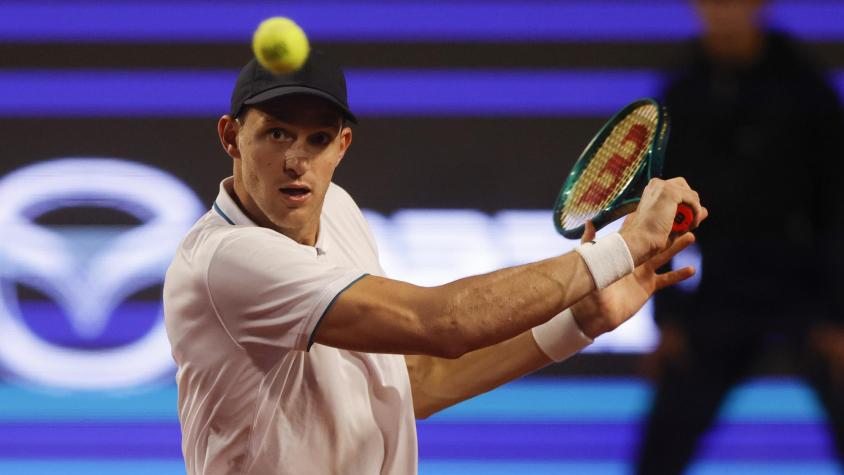 Así vivimos la caída de Nicolás Jarry ante Tomás Etcheverry en el Masters 1000 de Montecarlo