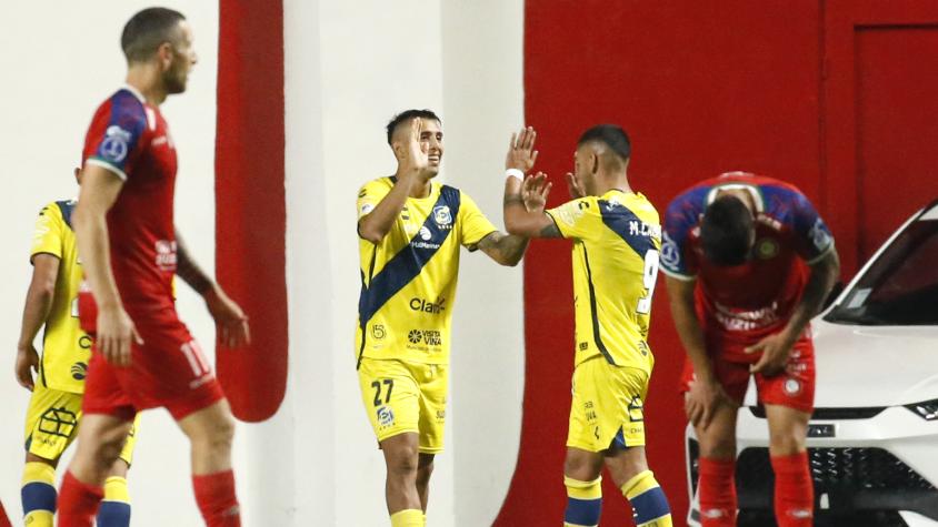 Everton le dio un duro golpe a Unión La Calera y se afirma en la parte alta