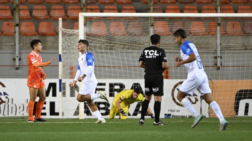 Audax Italiano goleó a Cobreloa a domicilio para salir de la zona de descenso
