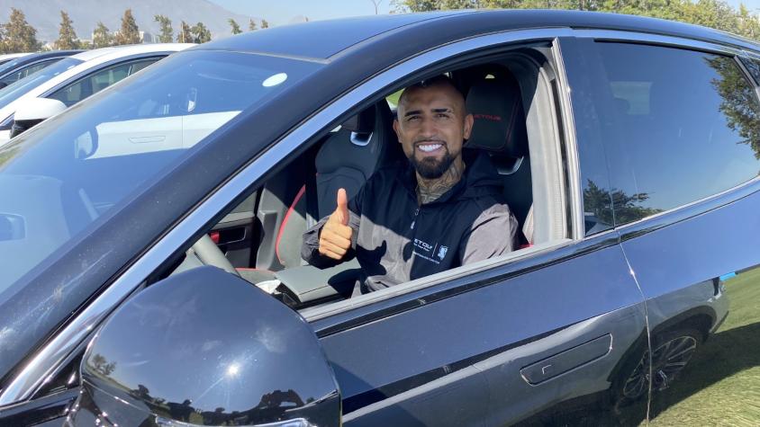 Jugadores de Colo Colo recibieron un lujoso auto de regalo: “Nos vamos acercando a los europeos”