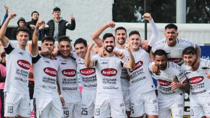 Deportes Melipilla es el líder de la Segunda División - Crédito: @deportesmelipilla