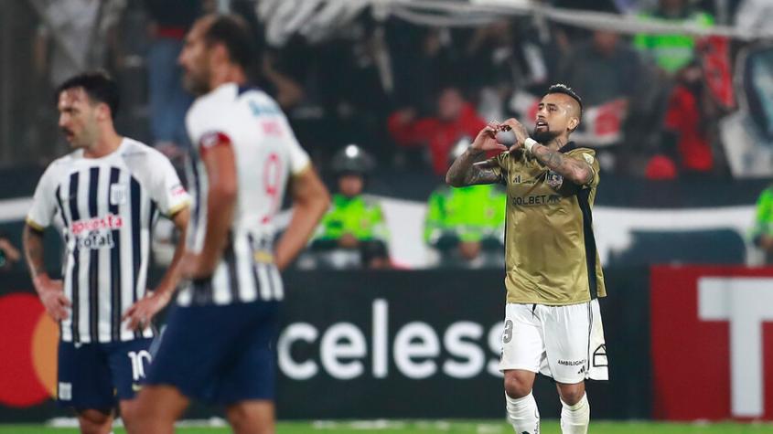 Colo Colo empató con Alianza Lima gracias a Arturo Vidal y se mantiene con vida en la Copa Libertadores