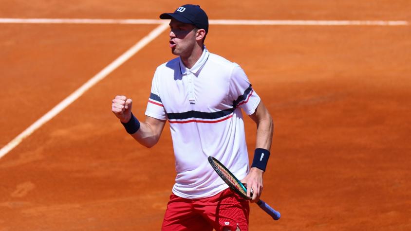 Nicolás Jarry se sobrepuso a sus errores para avanzar en el Masters 1000 de Roma