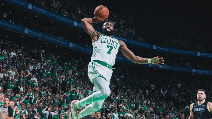 Boston Celtics derrotó a Dallas Mavericks - Créditos: @Celtics