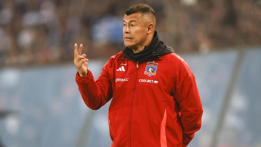 Jorge Almirón se resigna con Luciano Cabral en Colo Colo