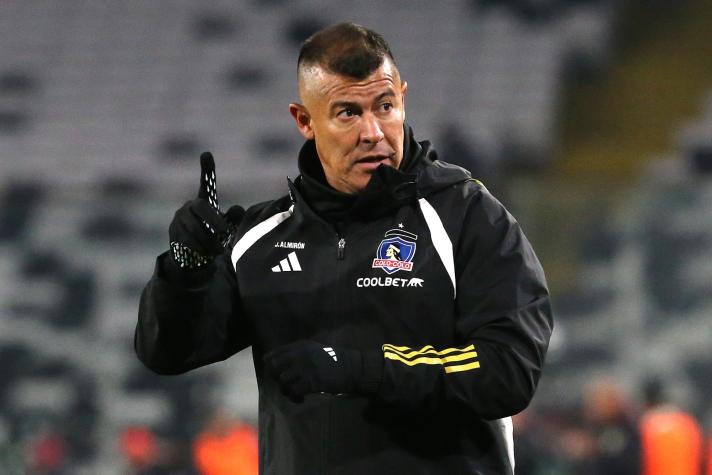 Jorge Almirón espera ansioso el fichaje de Javier Correa en Colo Colo