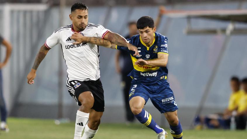 Cristián Riquelme vs Colo Colo. Crédito: Photosport.