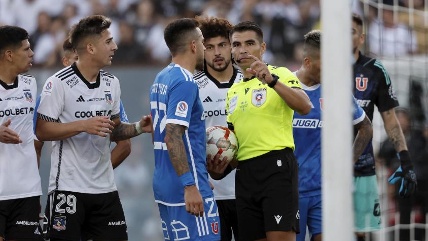 Superclásico entre la U y Colo Colo. Crédito: Photosport.