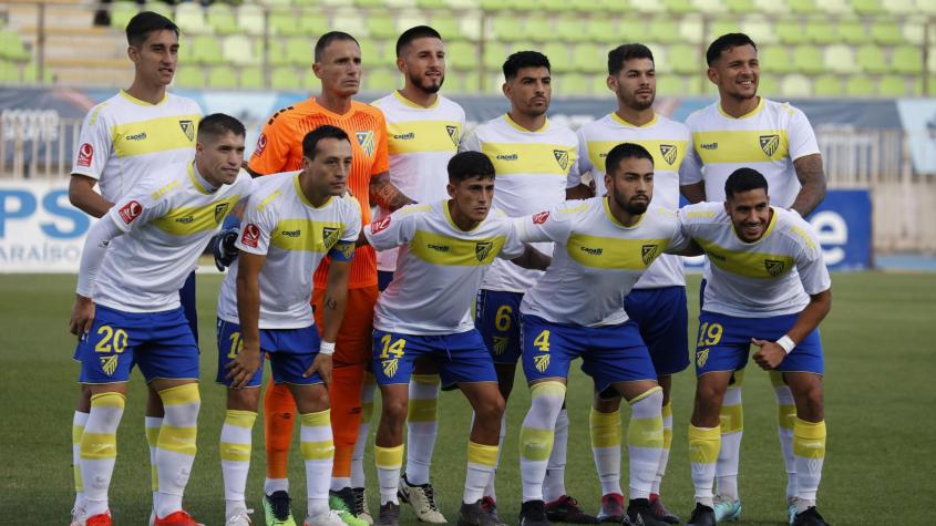 Golpe: Barnechea recupera su licencia de clubes y volverá a jugar en Primera B