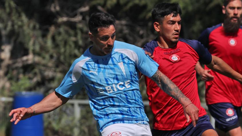 Universidad Católica se pone a tono futbolístico en Fiestas Patrias