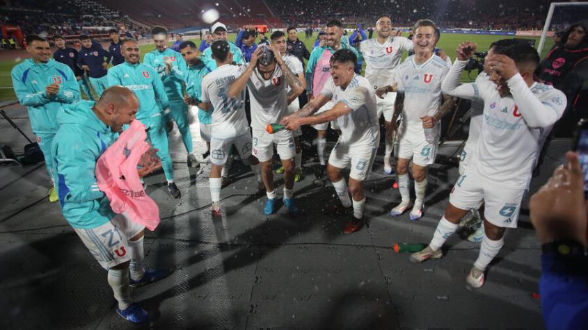 ¡Celebran los Azules! U de Chile recibe una gran noticia tras agónico triunfo ante Huachipato