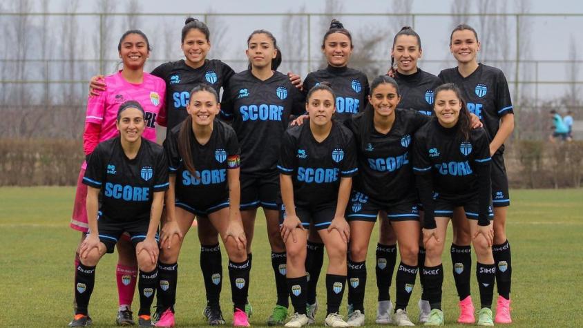 Futbolista chilena deja su club para formar parte de la Queens League