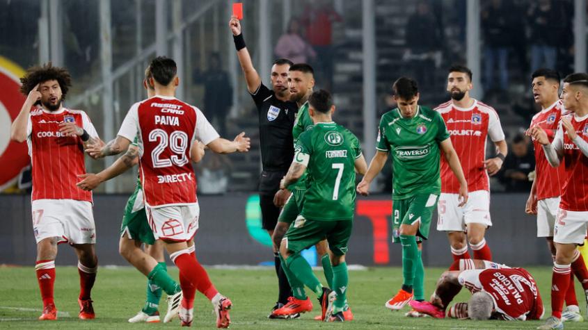 La decisión de Colo Colo tras robo de celulares a árbitros en partido con Audax Italiano