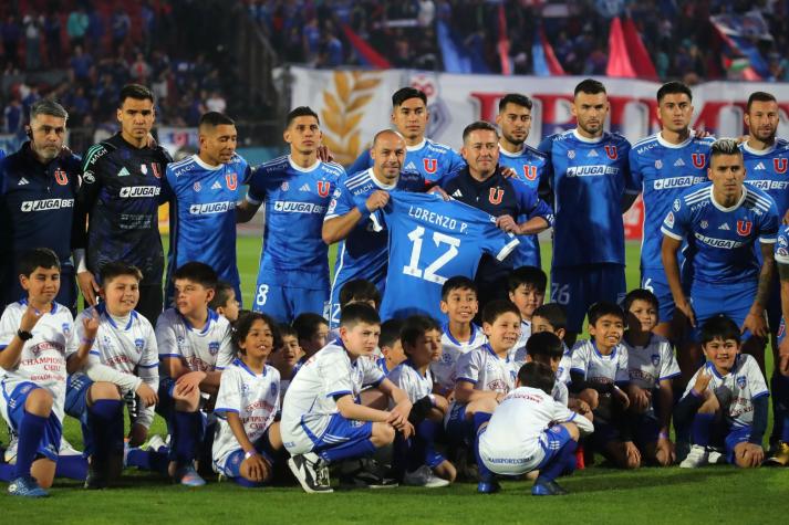 VIDEO | El emotivo minuto de silencio en Universidad de Chile