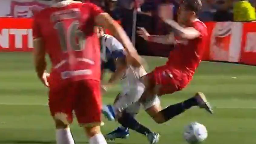 VIDEO | La criminal patada que recibió ex jugador de Colo Colo en Argentina 