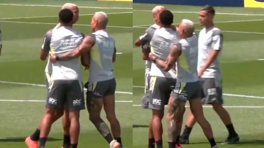 VIDEO | El tenso encontrón de Eduardo Vargas y Deyverson antes de la final de la Copa Libertadores