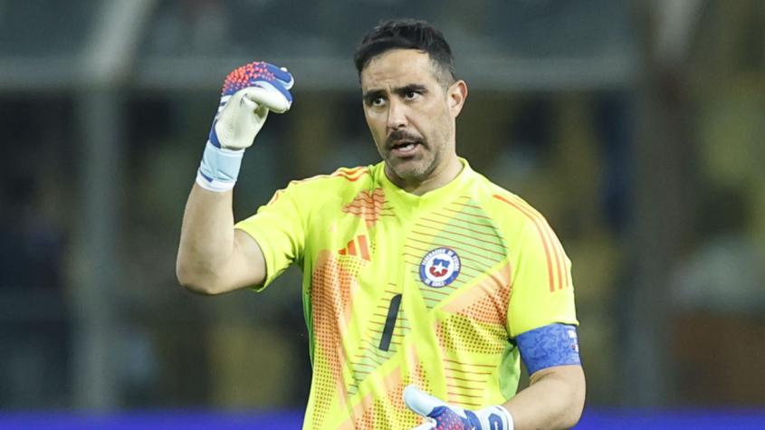 “Puede volver”: Colo Colo reconoce su intención de sacar del retiro a Claudio Bravo