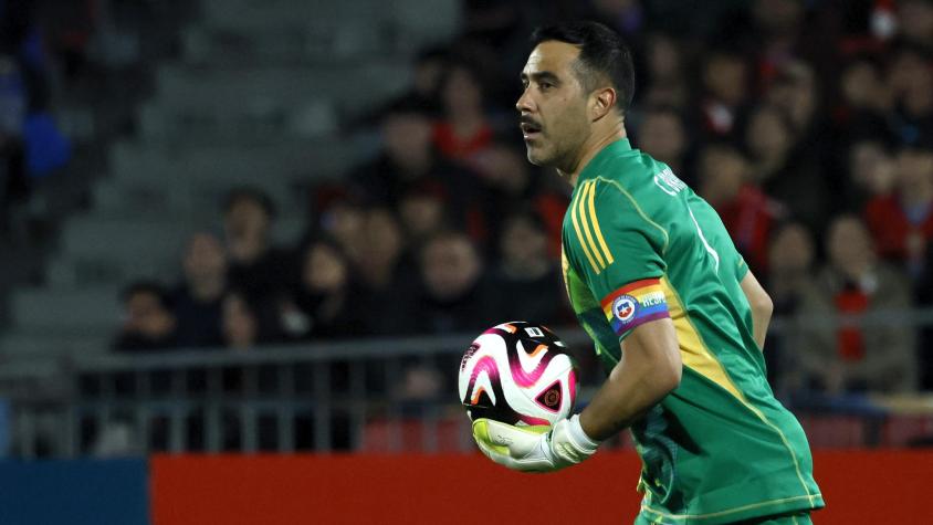 ¿Vuelve del retiro? El proyecto que convencería a Claudio Bravo de volver al futbol