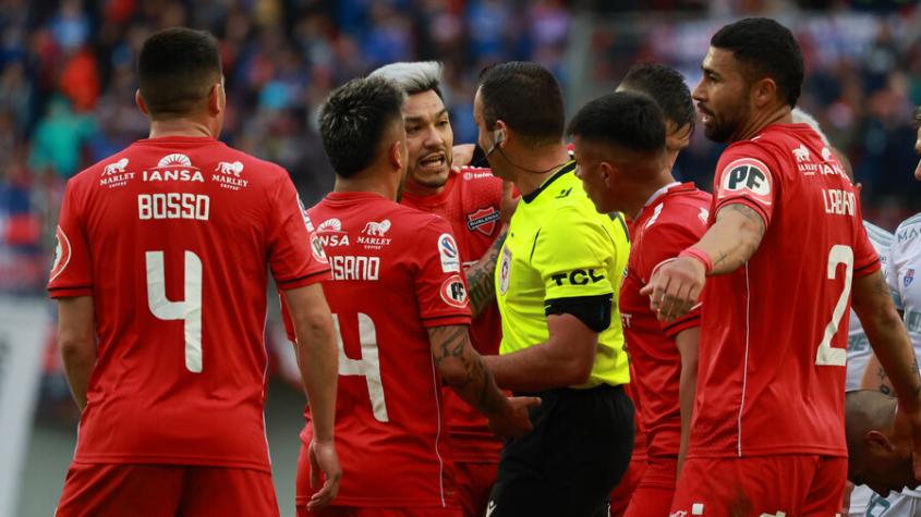 Lorenzo Reyes tuvo que ser operado por golpe en la final de la Copa Chile ante la U