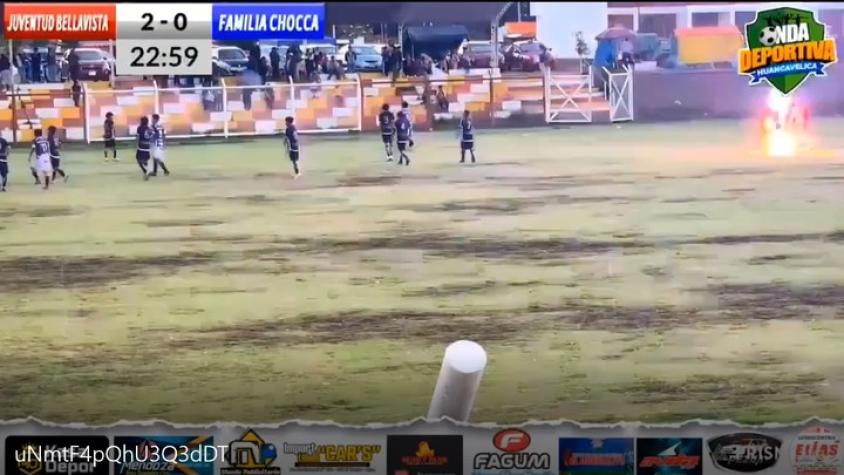 ¡Tragedia en Perú! Rayo cayó sobre una cancha, mató a un jugador y dejó a varios heridos
