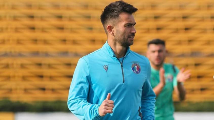 El feroz ninguneo de Carlos Villanueva a Colo Colo y la U: "No pelean el título en Arabia"