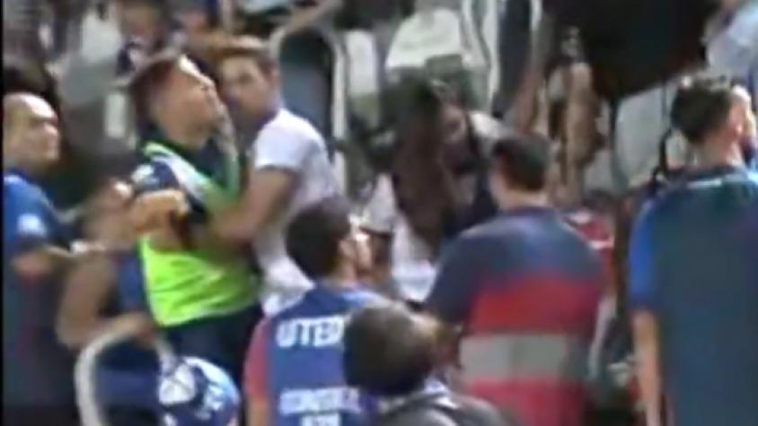VIDEO | ¡Graves incidentes en Copa Argentina! Hinchas y jugadores se enfrentaron tras derrota de Vélez