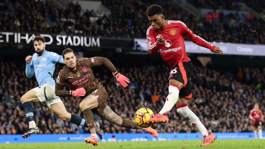 Sufre Pep Guardiola: Manchester United se lo da vuelta al City sobre el final