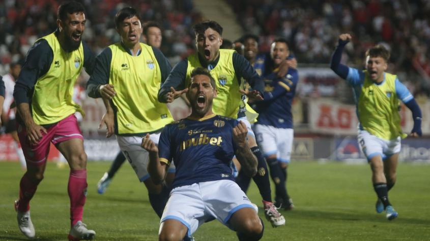 ¿Seguirá en el fútbol chileno? Joaquín Larrivey anuncia su salida de Magallanes con emotivo mensaje