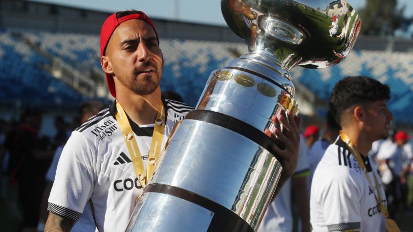 “Todos felices”: Javier Correa rompe el silencio y aclara su futuro en Colo Colo