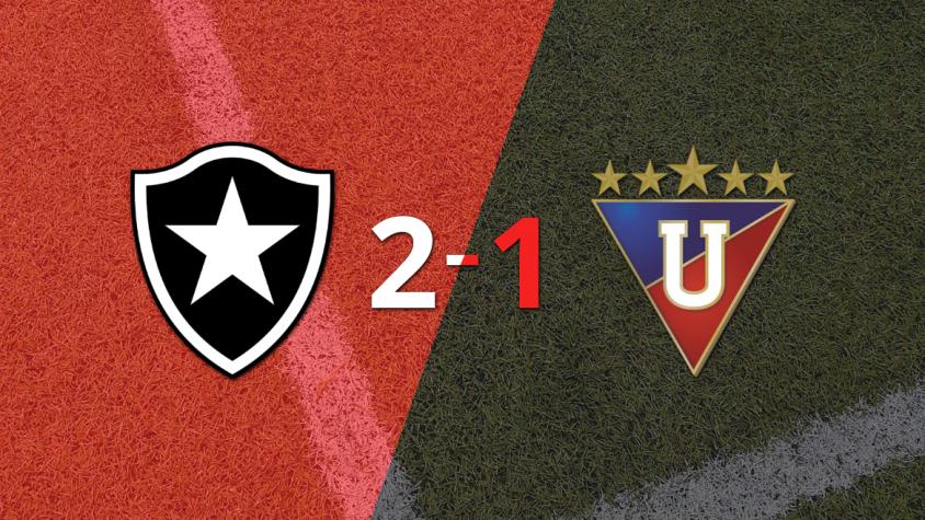 Botafogo obtiene una victoria 2-1 contra Liga de Quito