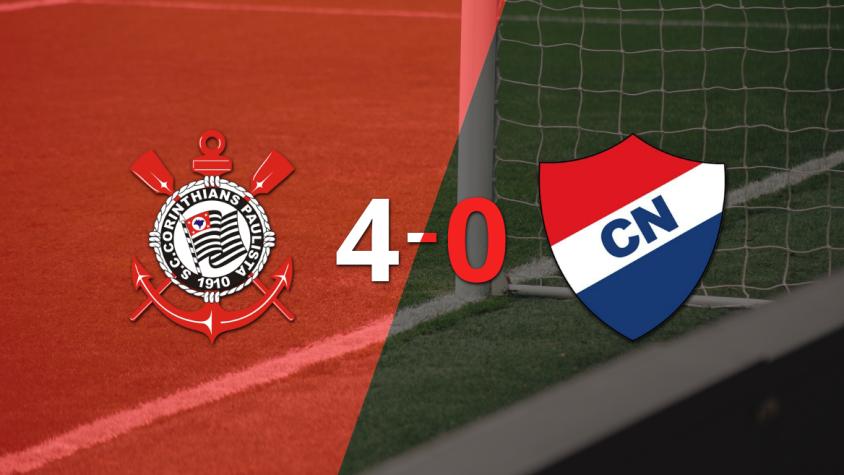 Nacional (P) cayó ante Corinthians con dos goles de Ángel Romero