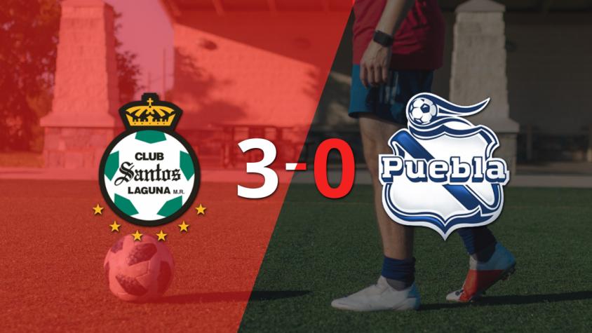 Santos Laguna golea 3-0 como local a Puebla