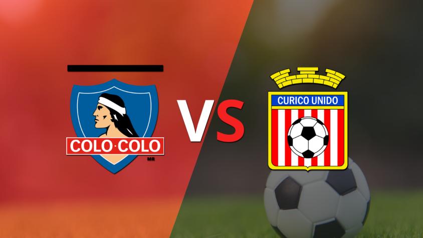 Al comienzo del segundo tiempo, Colo Colo y Curicó Unido empatan 1-1