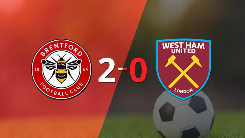 Brentford marcó dos veces en la victoria ante West Ham United en el estadio Griffin Park